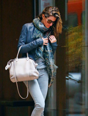 Gisele Bundchen pic #813133