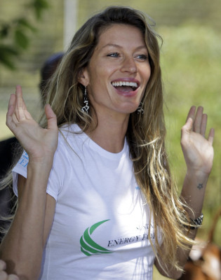 Gisele Bundchen pic #437151
