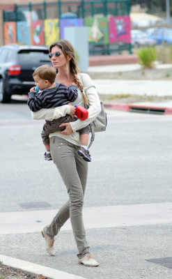Gisele Bundchen pic #388226