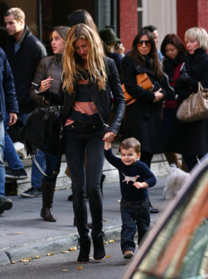 Gisele Bundchen pic #422832