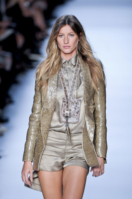 Gisele Bundchen pic #411280