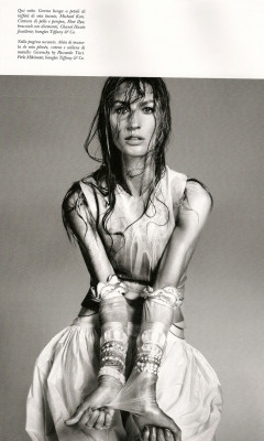photo 3 in Gisele Bundchen gallery [id315927] 2010-12-15 00:00:00