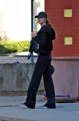 Gisele Bundchen pic #254478
