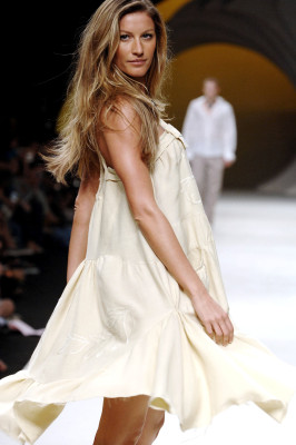 photo 14 in Gisele Bundchen gallery [id59510] -0001-11-30 00:00:00