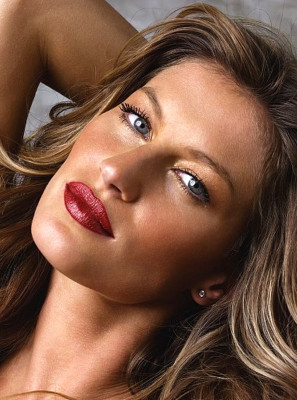 Gisele Bundchen pic #160031