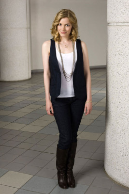 Gillian Jacobs pic #308115