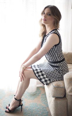 Gillian Jacobs pic #767998