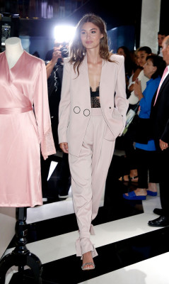 Grace Elizabeth pic #1170054