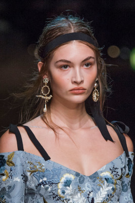 photo 22 in Grace Elizabeth gallery [id1001902] 2018-01-26 00:00:00