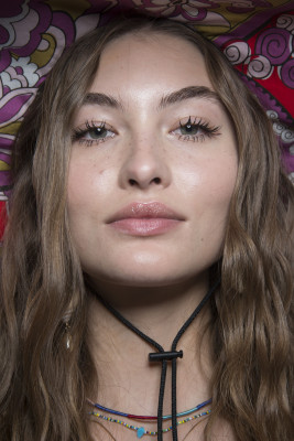 Grace Elizabeth pic #1100062