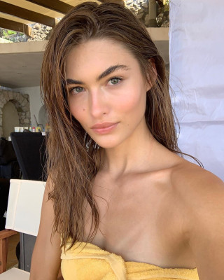 Grace Elizabeth pic #1151831