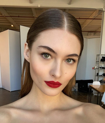 Grace Elizabeth pic #1206984
