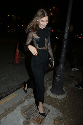 Grace Elizabeth pic #967759