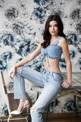 photo 6 in Gracie Phillips gallery [id1030556] 2018-04-21 00:00:00