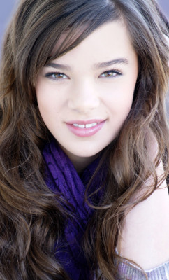 Hailee Steinfeld pic #343988