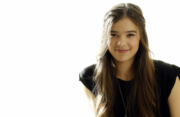 Hailee Steinfeld pic #343919