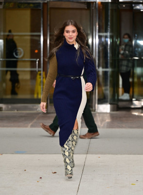 photo 4 in Hailee Steinfeld gallery [id1283061] 2021-11-28 00:00:00