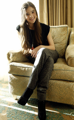 Hailee Steinfeld pic #343858