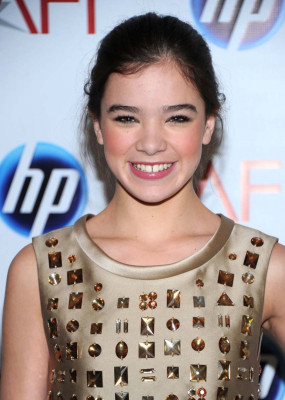Hailee Steinfeld pic #329355