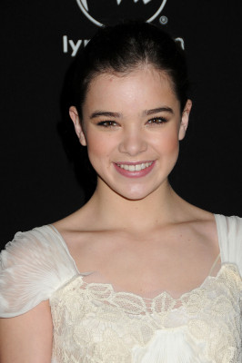Hailee Steinfeld pic #339903