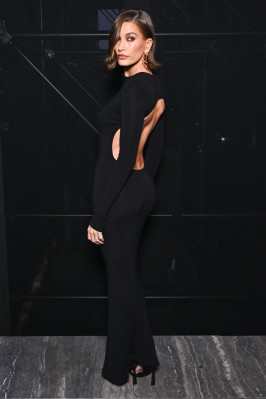 photo 6 in Hailey Baldwin gallery [id1335954] 2023-10-30 00:00:00