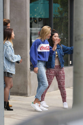 Hailey Baldwin pic #919080