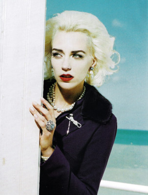 Hannelore Knuts pic #314515