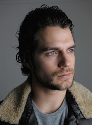 photo 22 in Henry Cavill gallery [id195902] 2009-11-06 00:00:00