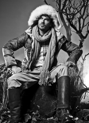 photo 8 in Ian Sommerhalder gallery [id299347] 2010-10-26 00:00:00