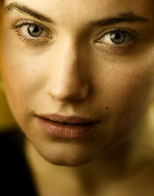 photo 12 in Imogen Poots gallery [id620210] 2013-07-18 00:00:00