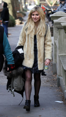 Imogen Poots pic #566295
