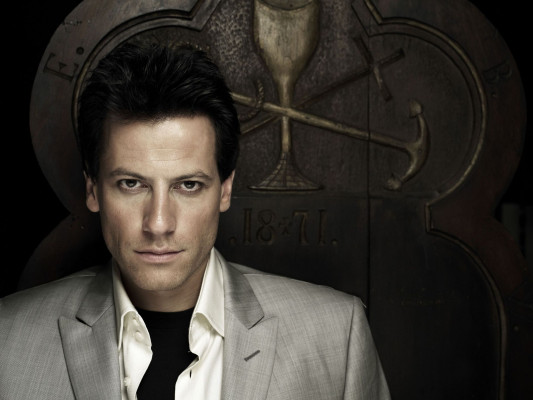 photo 4 in Ioan Gruffudd gallery [id410355] 2011-10-07 00:00:00