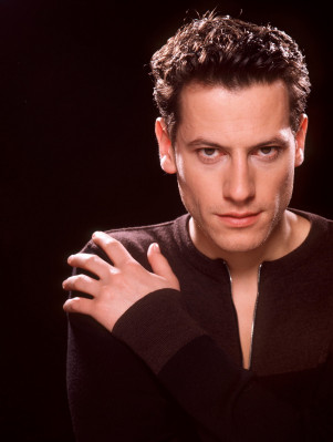 photo 14 in Ioan Gruffudd gallery [id226136] 2010-01-14 00:00:00