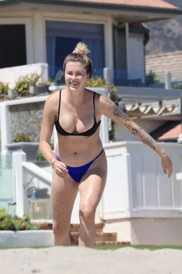 photo 11 in Ireland Baldwin gallery [id1225624] 2020-08-04 00:00:00