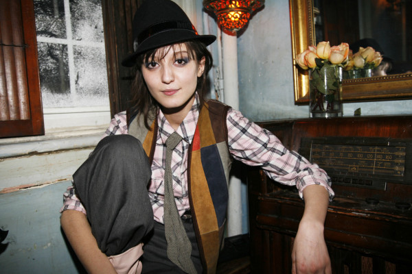 photo 8 in Irina lazareanu gallery [id231151] 2010-01-28 00:00:00