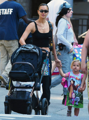 Irina Sheik pic #1181328