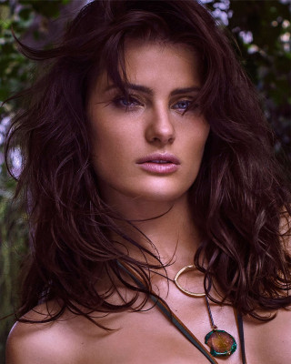 photo 13 in Isabeli Fontana gallery [id947185] 2017-07-03 00:00:00