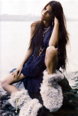 photo 21 in Isabeli Fontana gallery [id19413] -0001-11-30 00:00:00