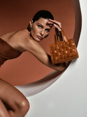 photo 12 in Isabeli Fontana gallery [id1367279] 2025-03-10 00:00:00