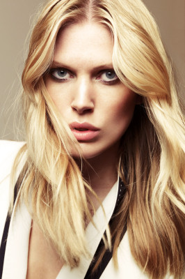 Iselin Steiro pic #532388