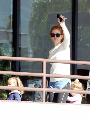 photo 12 in Isla Fisher gallery [id548080] 2012-11-05 00:00:00