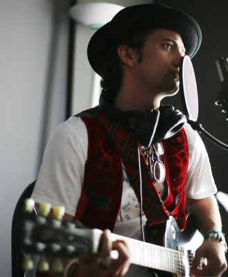 photo 4 in Jackson Rathbone gallery [id303461] 2010-11-12 00:00:00
