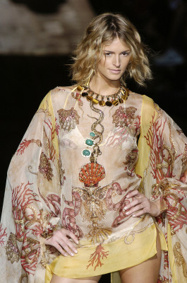 photo 28 in Jacquetta Wheeler gallery [id424635] 2011-11-29 00:00:00