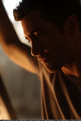 Jake Gyllenhaal pic #244045
