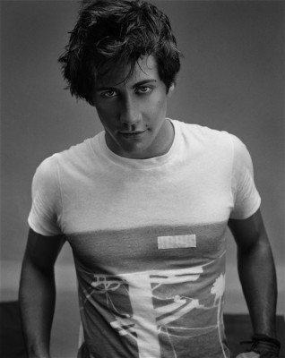 Jake Gyllenhaal pic #100543