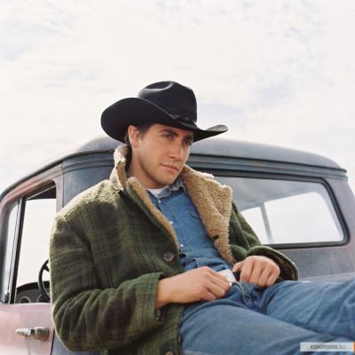 Jake Gyllenhaal pic #258870