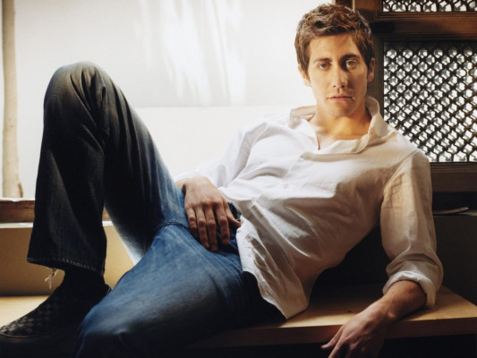 Jake Gyllenhaal pic #257796