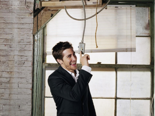 Jake Gyllenhaal pic #257492