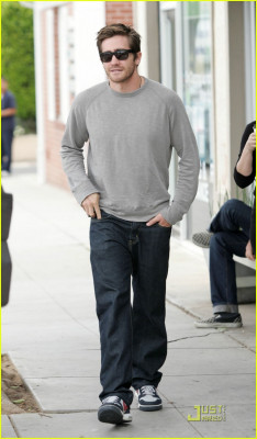 Jake Gyllenhaal pic #150875