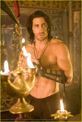Jake Gyllenhaal pic #138023